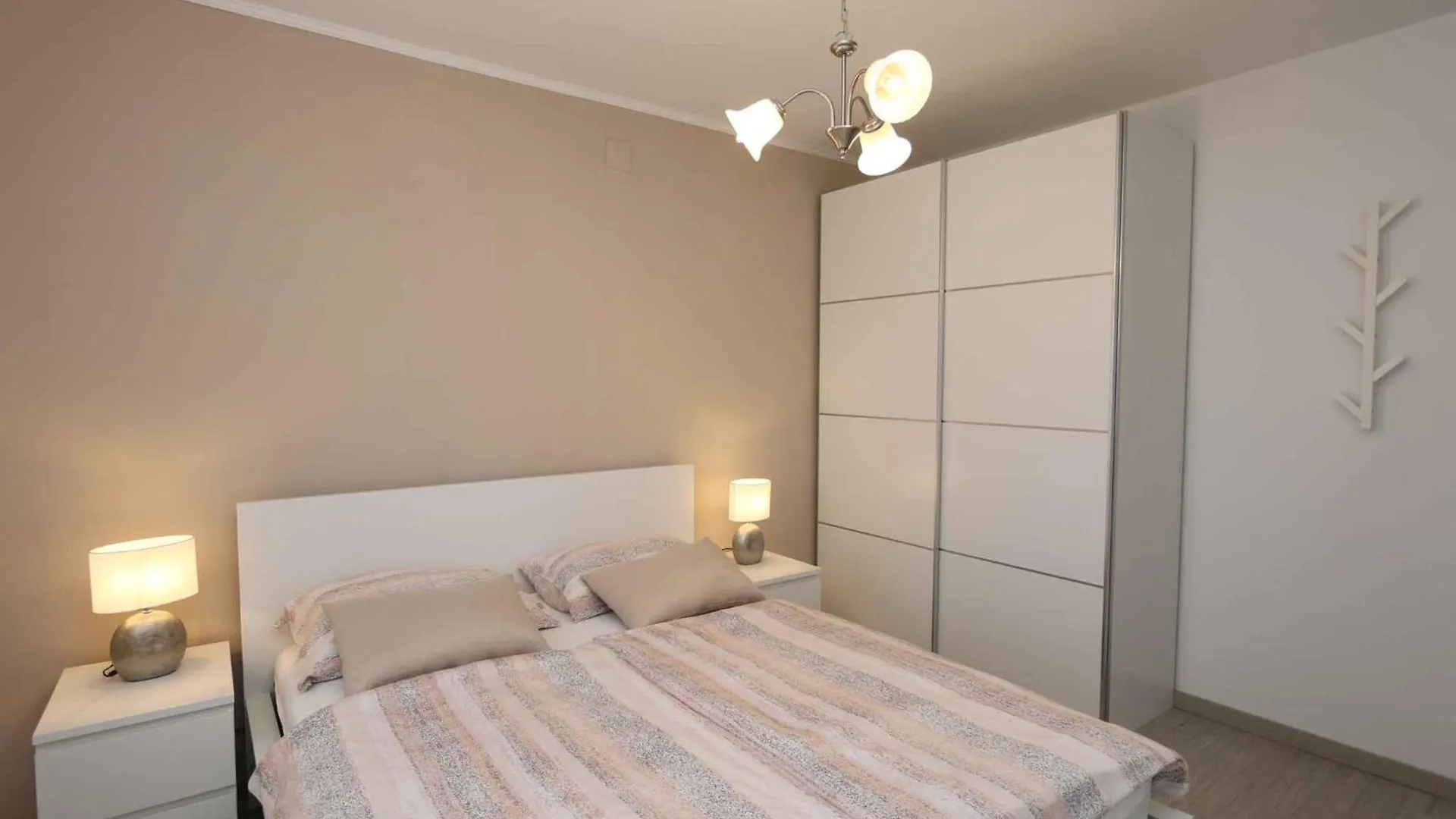 Apartment In Silo/Insel Krk 14599