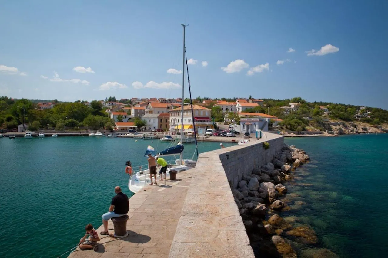 Apartment In Silo/Insel Krk 14599  Silo (Krk)